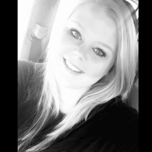 Meet your Posher, Laci